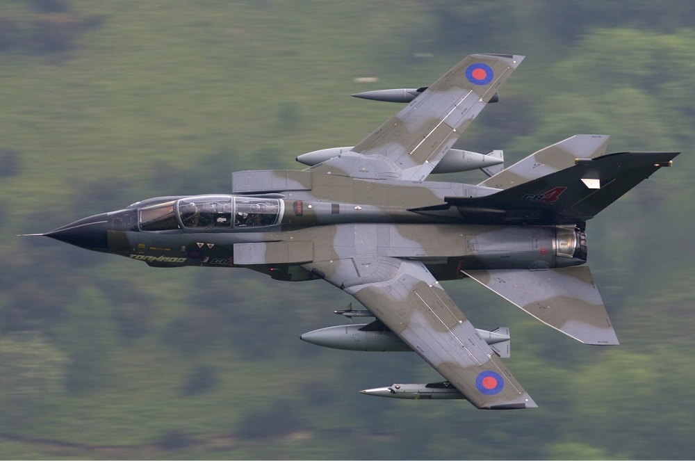 RAF_Panavia_Tornado_GR4_Lofting-1